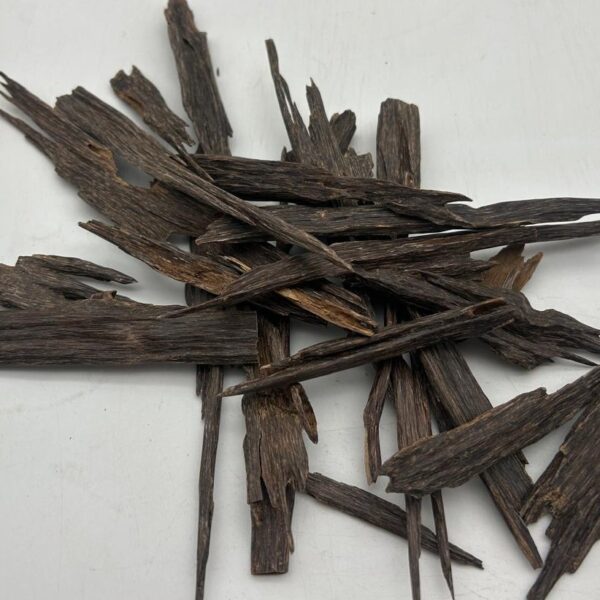 عود هندي نجلاند ملكي